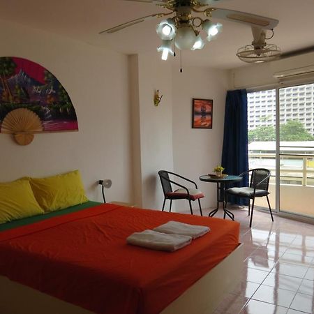 B&B View Talay 1B Apartments Pattaya Dış mekan fotoğraf